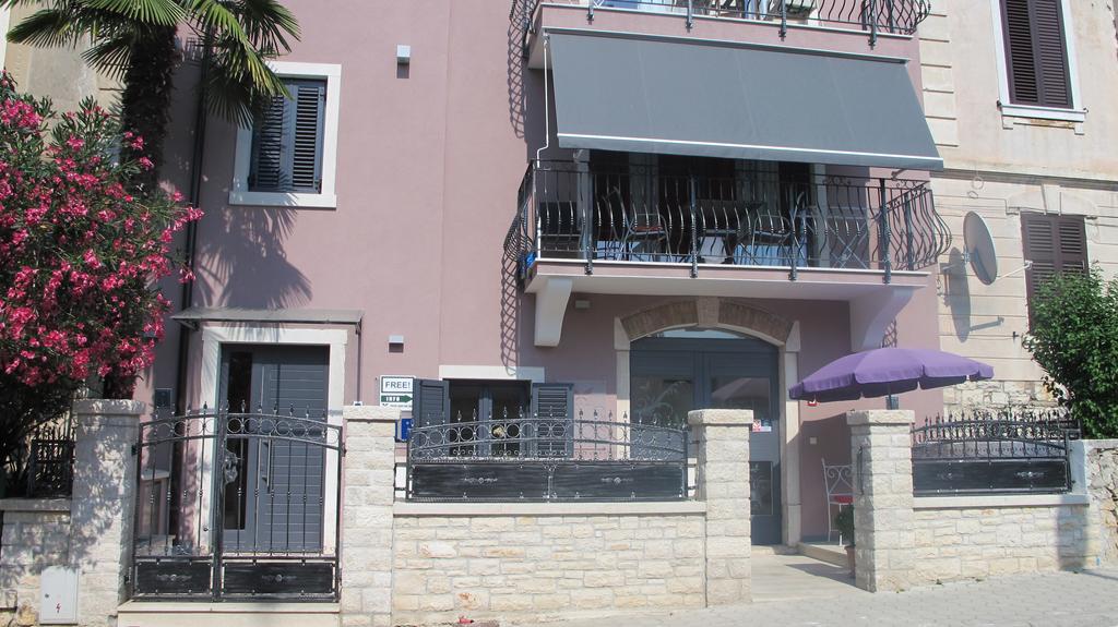 Kseni Accommodation Rovinj Exterior foto